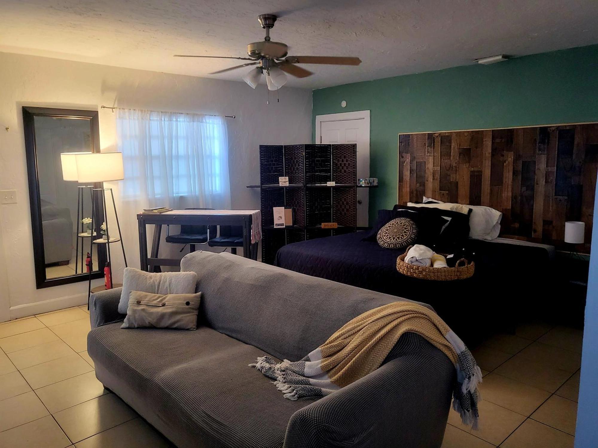 Life Is Good Apartment Сейнт Питърсбърг Екстериор снимка